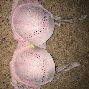Victoria’s Secret bra